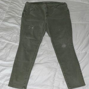 Old navy rockstar mid-rise stretch pants